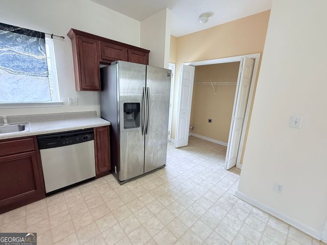 260 Commons Drive, Jonesboro, GA 30236