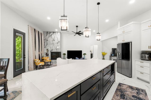 265 Shadow Oaks, Streetman, TX 75859