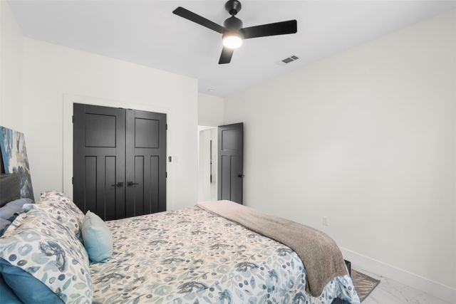 265 Shadow Oaks, Streetman, TX 75859