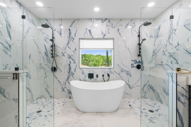 265 Shadow Oaks, Streetman, TX 75859