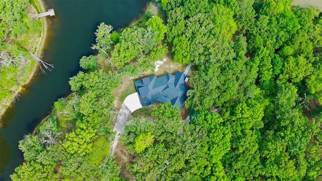 265 Shadow Oaks, Streetman, TX 75859