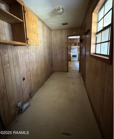 1813 N Neco Town Road, New Iberia, LA 70560