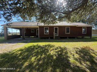 1813 N Neco Town Road, New Iberia, LA 70560
