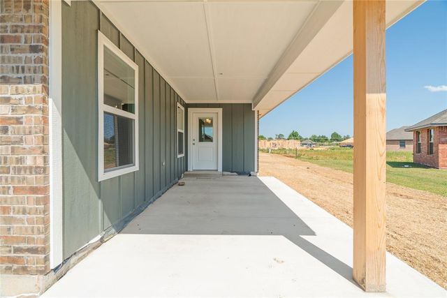 10652 SW 18th Street, Yukon, OK 73099