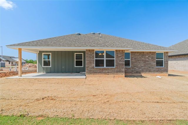 10652 SW 18th Street, Yukon, OK 73099