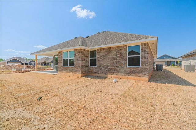 10652 SW 18th Street, Yukon, OK 73099