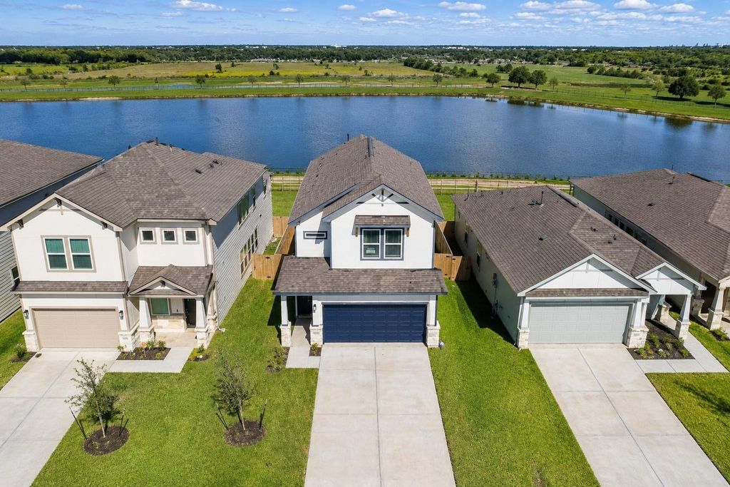 6639 Escondido Drive, Rosharon, TX 77583