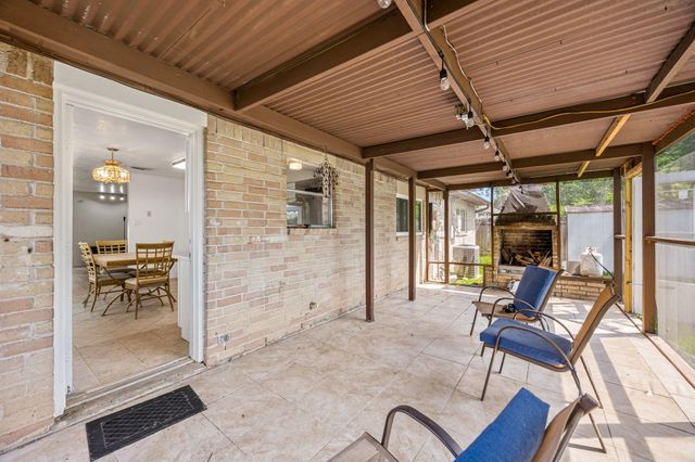 4806 Quailgate Drive, Spring, TX 77373