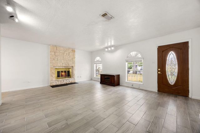 4806 Quailgate Drive, Spring, TX 77373