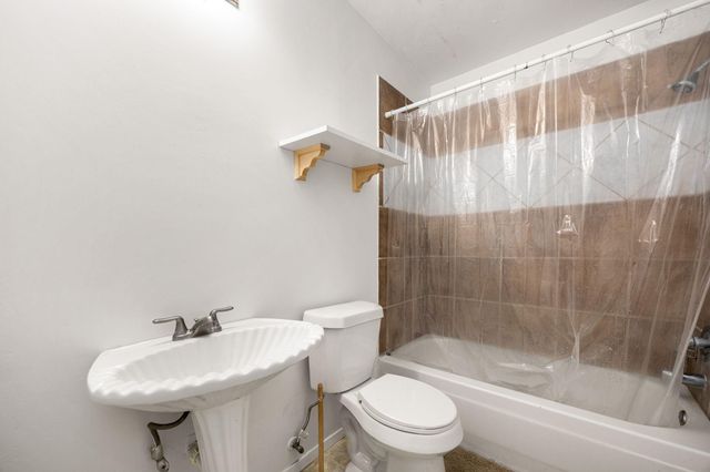 4806 Quailgate Drive, Spring, TX 77373