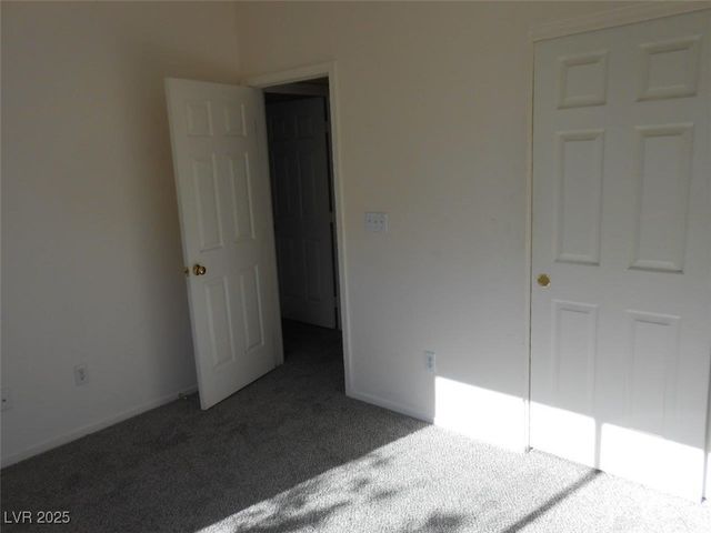 703 Respectful Ridge Court, Henderson, NV 89012