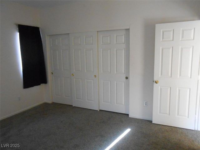 703 Respectful Ridge Court, Henderson, NV 89012