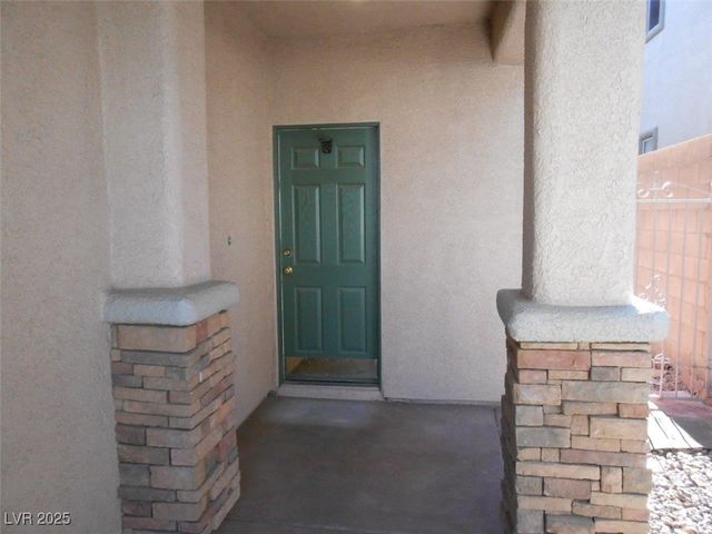 703 Respectful Ridge Court, Henderson, NV 89012