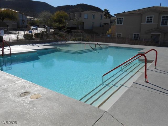 703 Respectful Ridge Court, Henderson, NV 89012