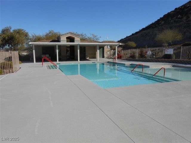 703 Respectful Ridge Court, Henderson, NV 89012