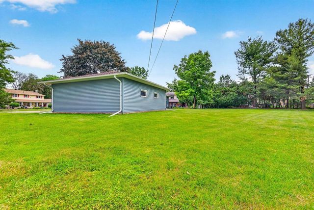 1280 FRANCES WAY, Menasha, WI 54952
