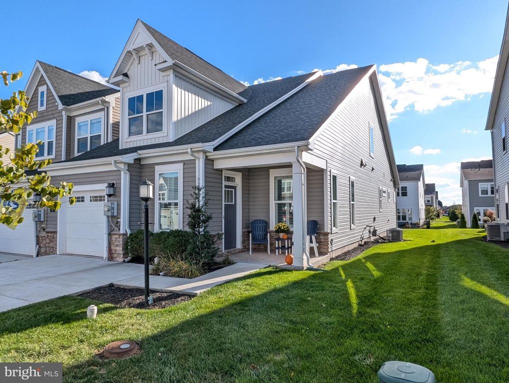 52 TULIP TREE WAY, Gettysburg, PA 17325