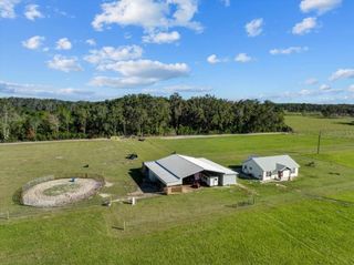 9271 NW 70 STREET, Chiefland, FL 32626