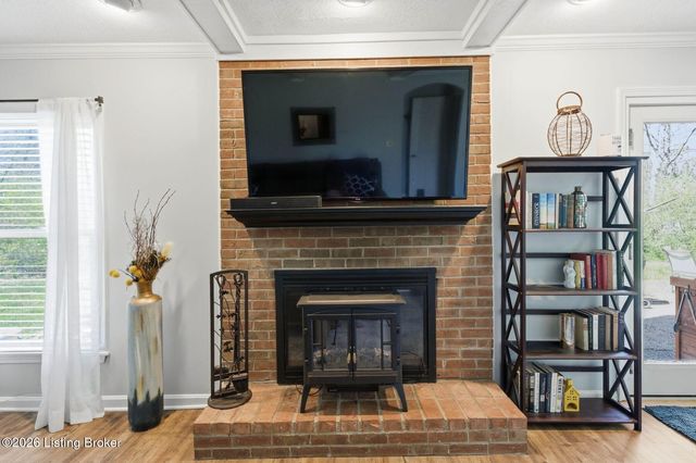 10509 Larkhall Ct, Louisville, KY 40223