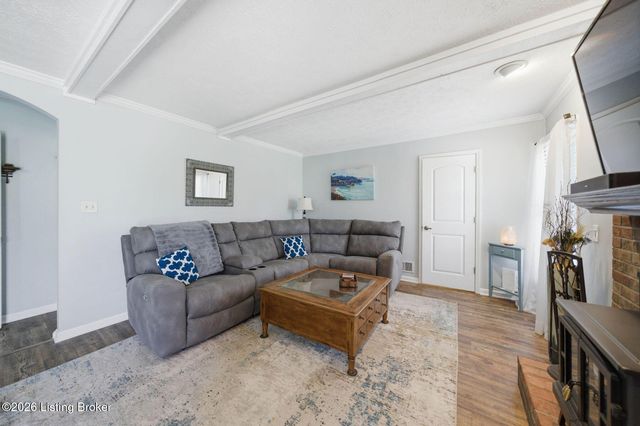 10509 Larkhall Ct, Louisville, KY 40223