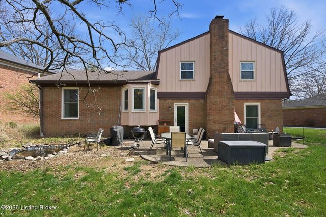 10509 Larkhall Ct, Louisville, KY 40223