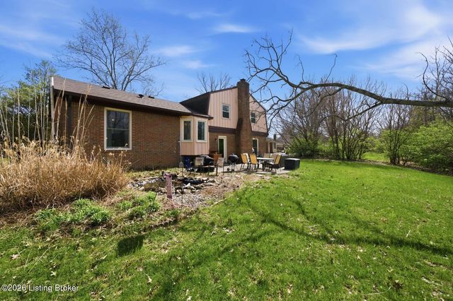 10509 Larkhall Ct, Louisville, KY 40223