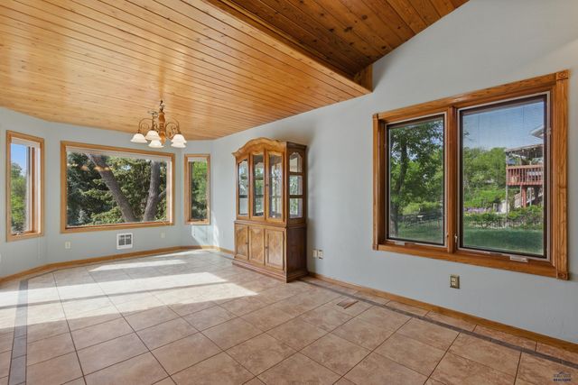 457 TERRACITA DR, Rapid City, SD 57701