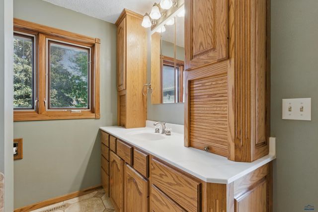 457 TERRACITA DR, Rapid City, SD 57701