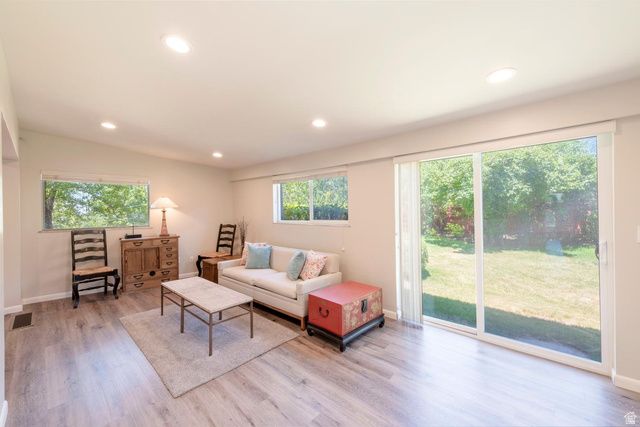 2387 E BEACON DR, Salt Lake City, UT 84108
