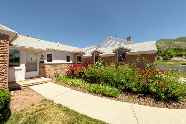 2387 E BEACON DR, Salt Lake City, UT 84108