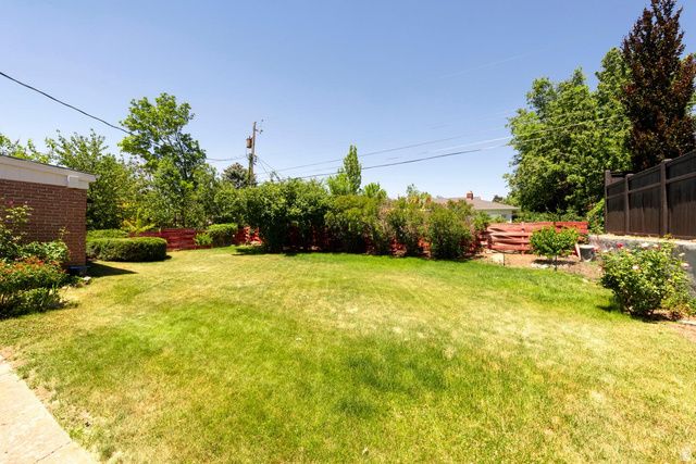 2387 E BEACON DR, Salt Lake City, UT 84108