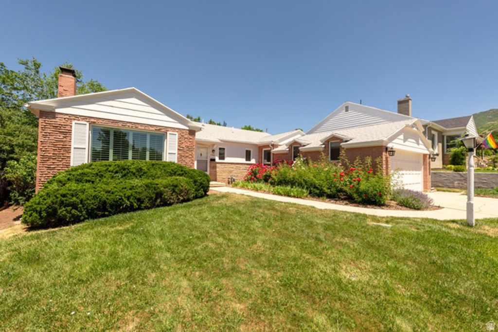 2387 E BEACON DR, Salt Lake City, UT 84108