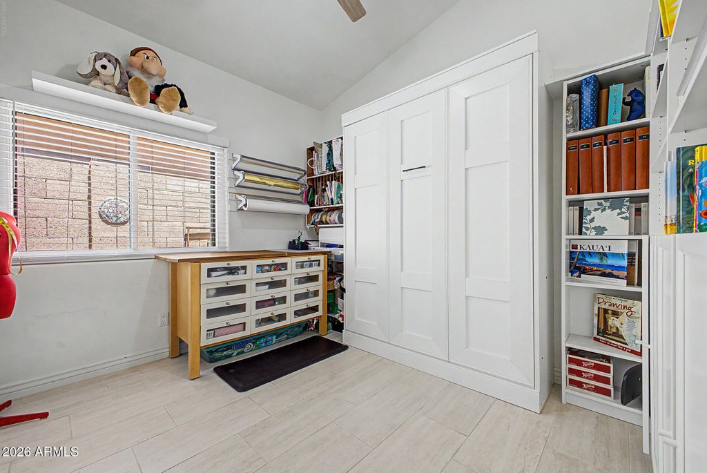 Image 17 of property listing at 1344 E SHEENA Drive, Phoenix, AZ 85022