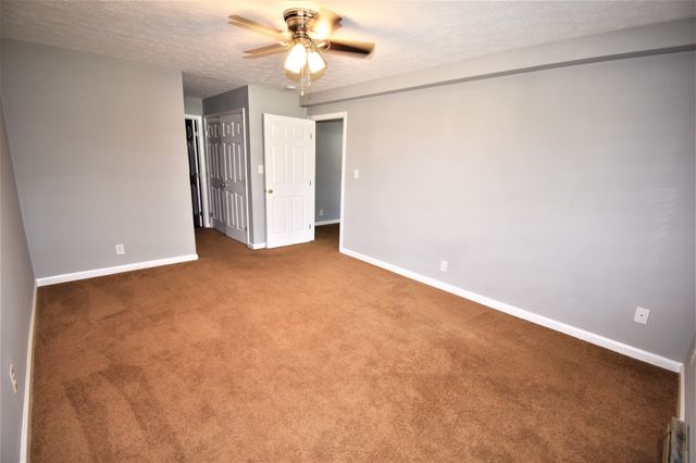 214 S 7th St Apt A, Clarksville, TN 37040