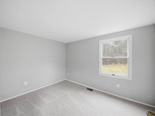 55 Woodland Rd, Mt Pleasant Twp, PA 15340