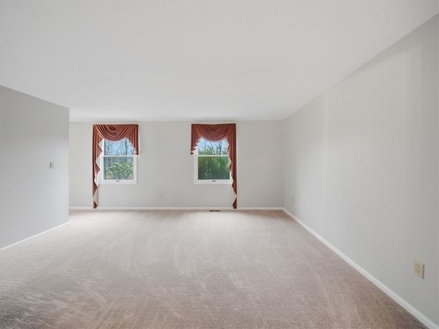 55 Woodland Rd, Mt Pleasant Twp, PA 15340