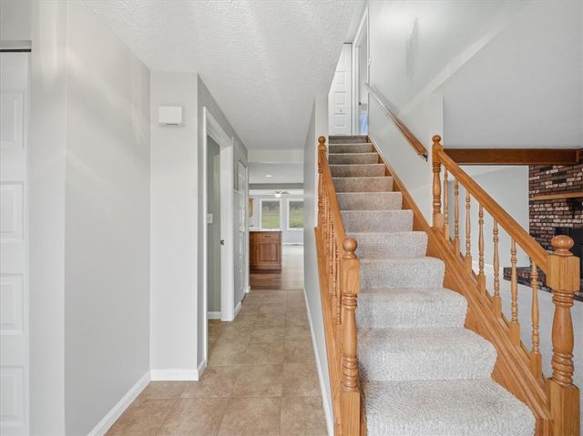 55 Woodland Rd, Mt Pleasant Twp, PA 15340