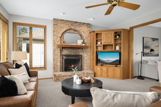 7628 Auto Club Circle, Bloomington, MN 55438