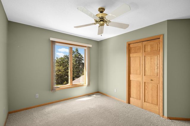 7628 Auto Club Circle, Bloomington, MN 55438