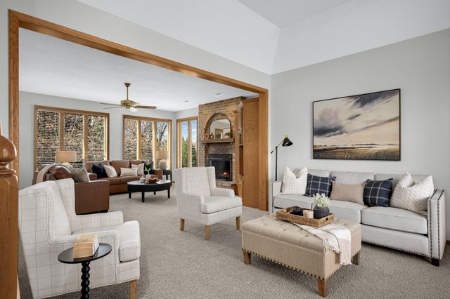 7628 Auto Club Circle, Bloomington, MN 55438