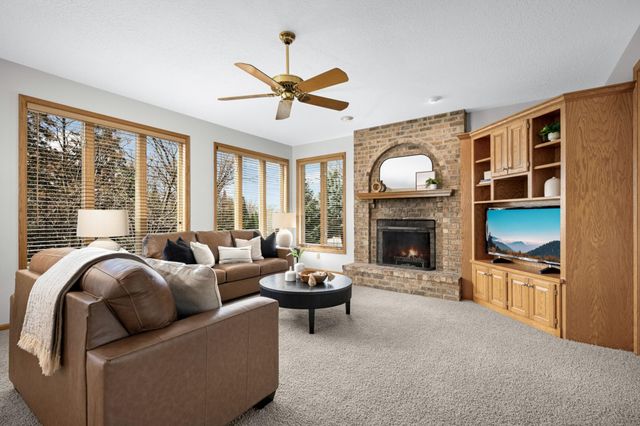 7628 Auto Club Circle, Bloomington, MN 55438