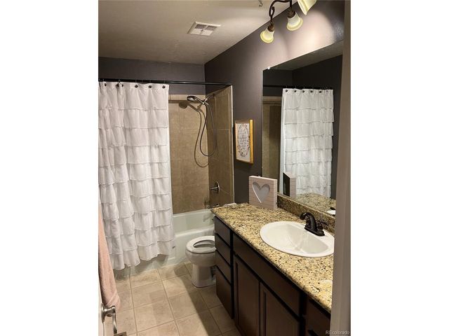 4349 W Ponds Cir, Littleton, CO 80123