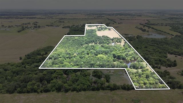 2114 FM 1181, Ennis, TX 75119