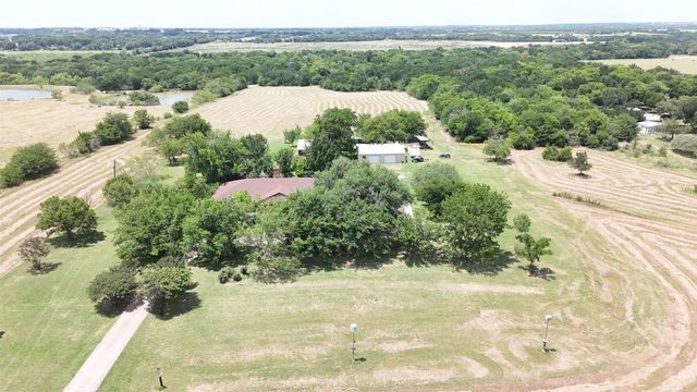 2114 FM 1181, Ennis, TX 75119