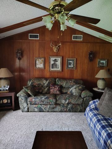 2114 FM 1181, Ennis, TX 75119