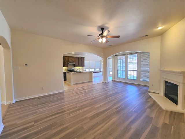 325 Brutus Boulevard, Lewisville, TX 75056