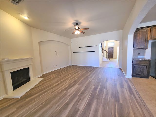 325 Brutus Boulevard, Lewisville, TX 75056