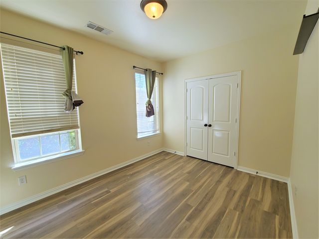 325 Brutus Boulevard, Lewisville, TX 75056