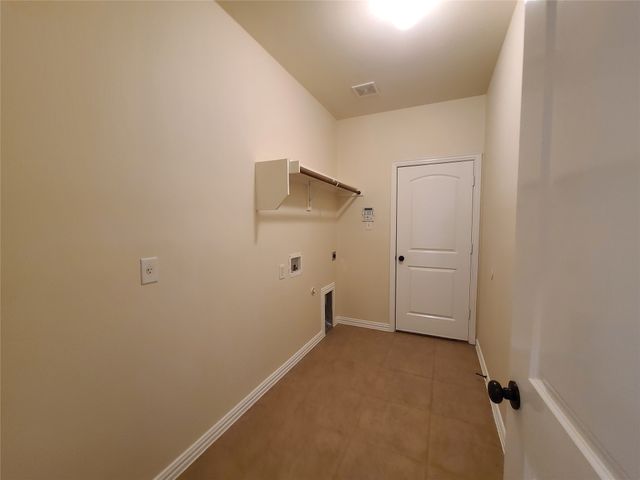 325 Brutus Boulevard, Lewisville, TX 75056