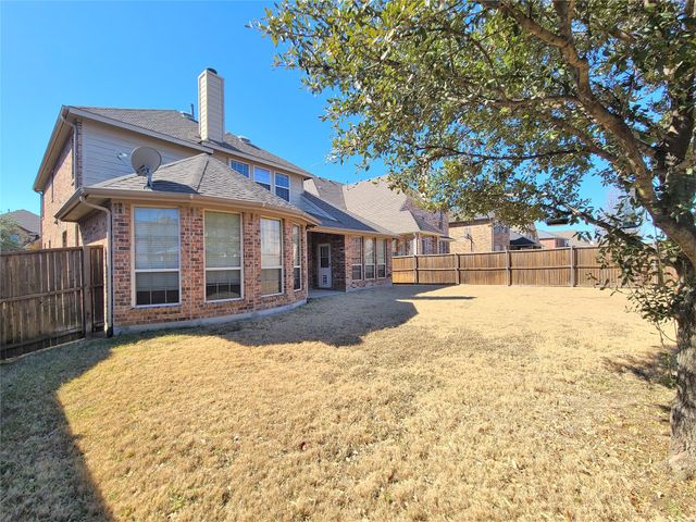 325 Brutus Boulevard, Lewisville, TX 75056